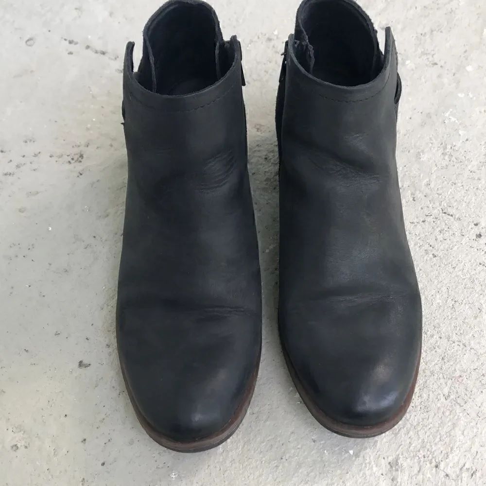 Korks Booties - Picture 3 of 10